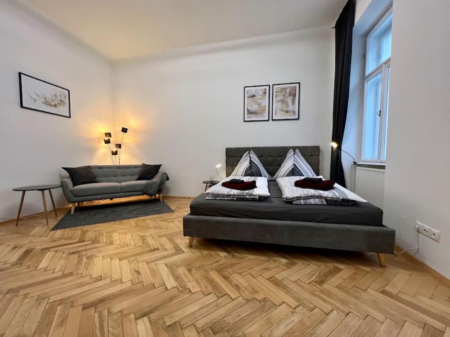 Little Cozy Residence - Enjoy Viennas Spring Season ภายนอก รูปภาพ
