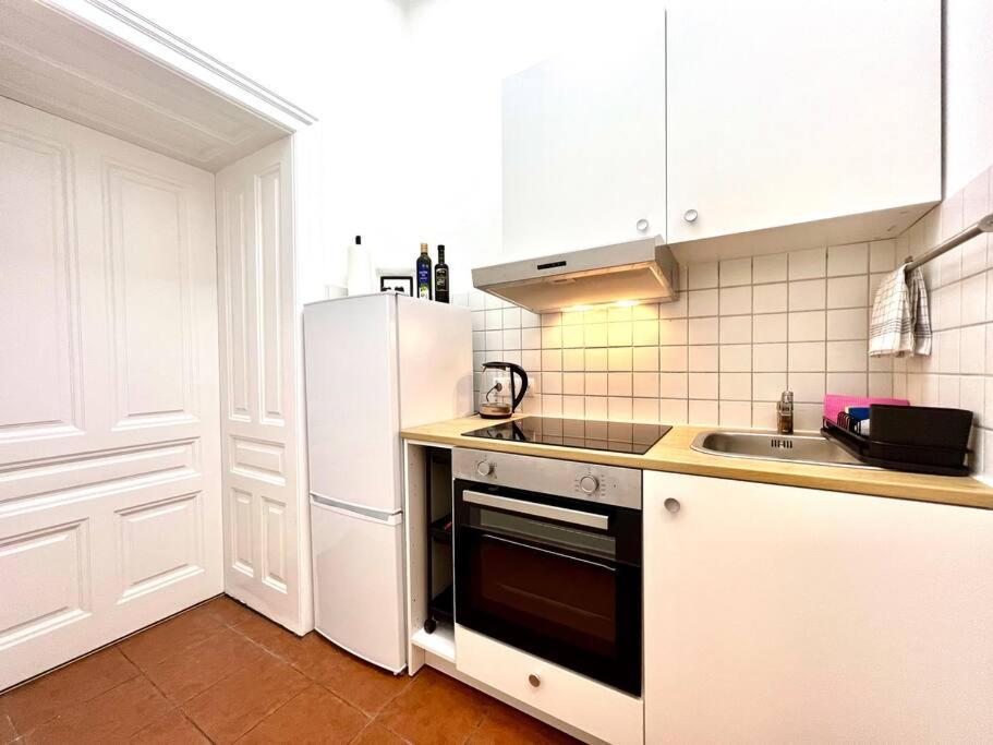 Little Cozy Residence - Enjoy Viennas Spring Season ภายนอก รูปภาพ